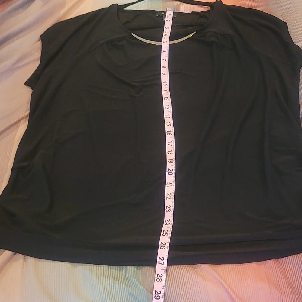 A.U.W black blouse. Gold piece on neckline. Size 1X. - Picture 9 of 10
